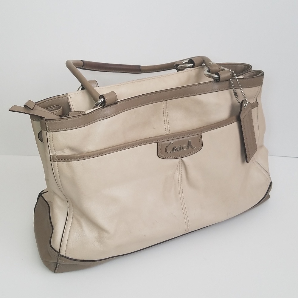 Coach Tan and Cream Leather Purse